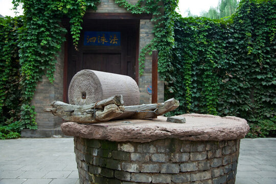 石碾