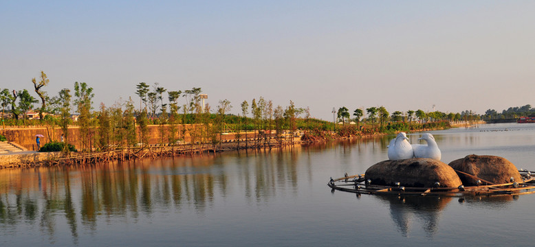陽(yáng)江鴛鴦湖風(fēng)景 美麗湖畔