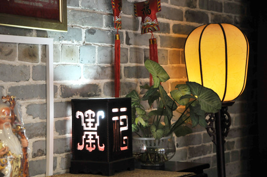 嶺南印象園 臺(tái)燈
