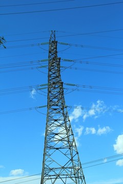 高壓電塔
