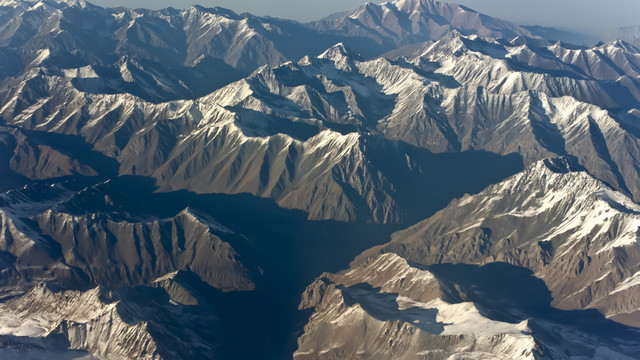天山