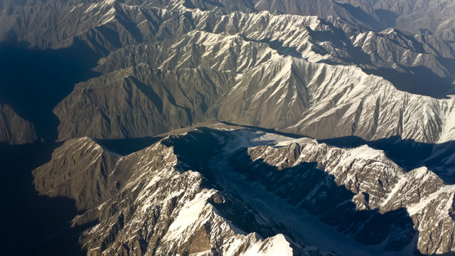 天山