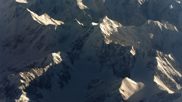 天山