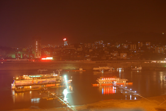 重慶 朝天門碼頭夜景