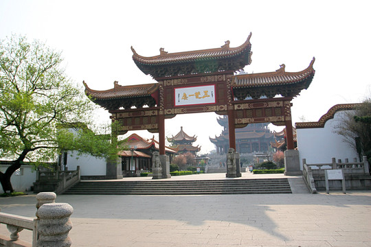 黃鶴樓公園 三楚一樓大牌坊