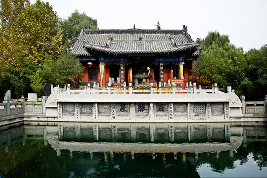 章丘百脈泉