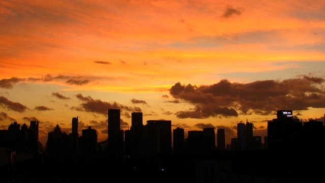城市夕陽風(fēng)光