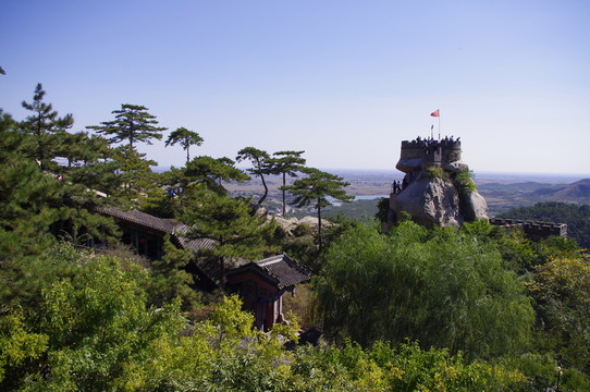 閭山風光