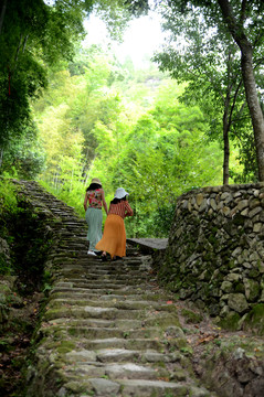 石頭路