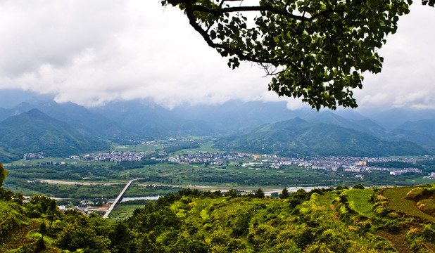 巖頭全景