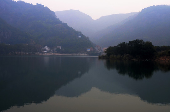 湖泊