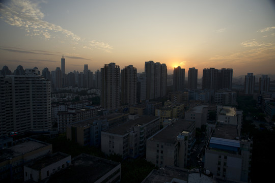 城市早晨