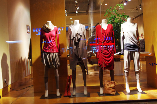 服裝店效果圖