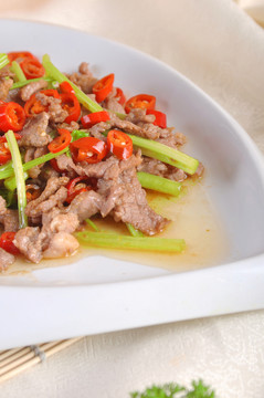 小炒黑山羊