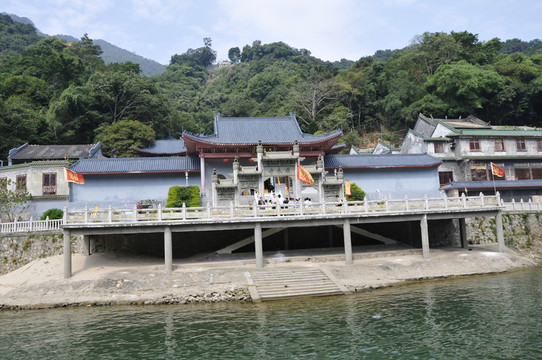 清遠(yuǎn)飛來寺