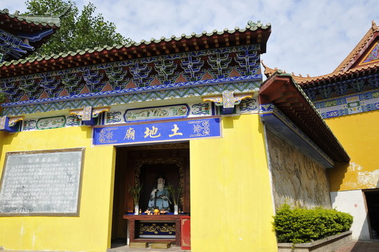 清遠景點 金雞巖土地廟