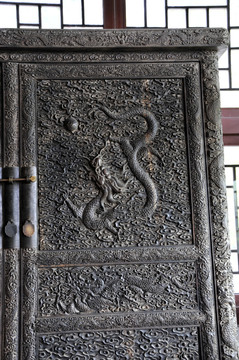 明清龍紋實(shí)木家具