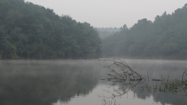 水庫晨曦