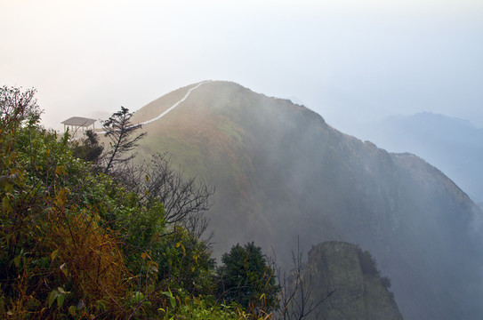 大熊山風(fēng)云