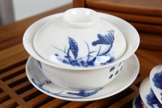 青花茶具