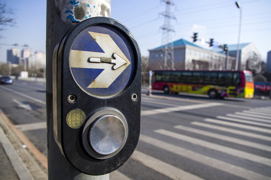 過馬路用的指示燈