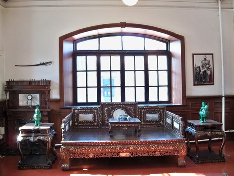 室內(nèi)陳設(shè)