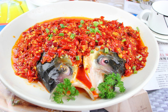 剁椒魚頭