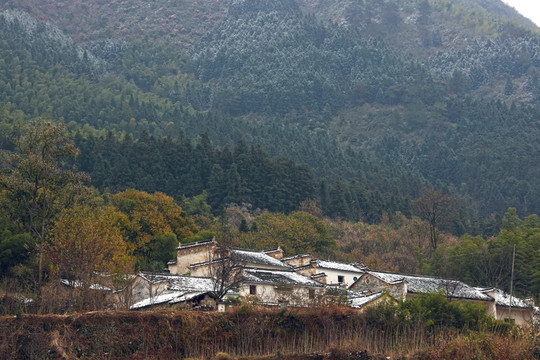 民居
