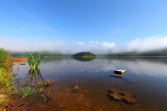 鏡泊湖