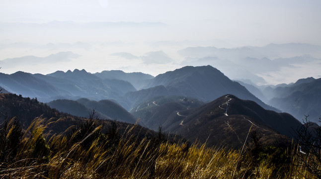 山巒美景