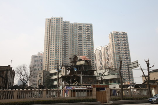都市