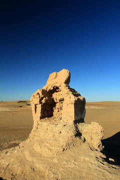 內(nèi)蒙古額濟(jì)納旗黑城遺址