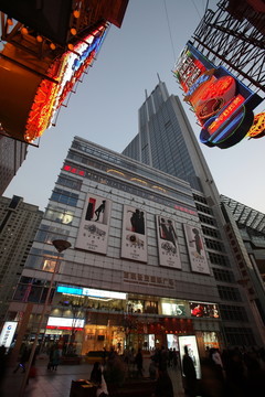 南京路