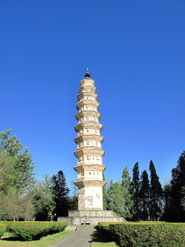 大理三塔 小塔