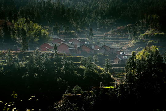 湘嶺山村