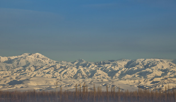 雪山