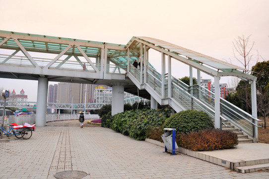 人行天橋