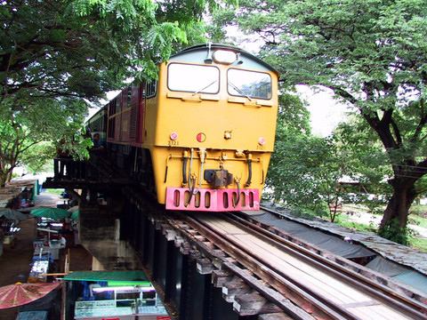 桂河大橋