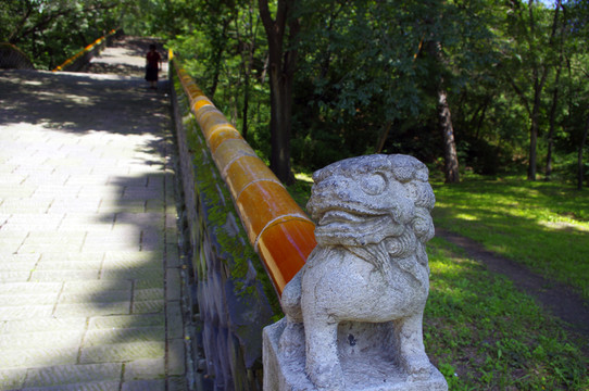 石獅子