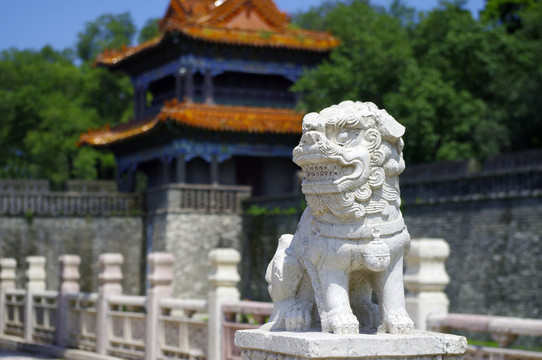 石獅子