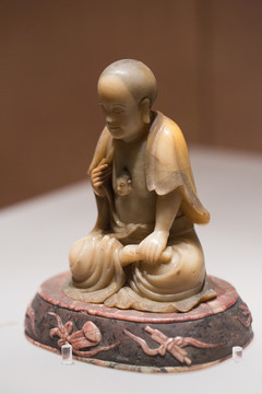 壽山石雕羅漢像