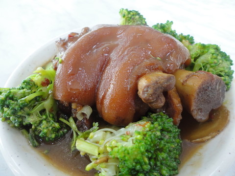 東坡肘子