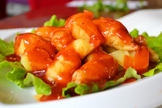 菠蘿咕老肉