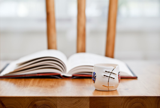 讀書 品茶