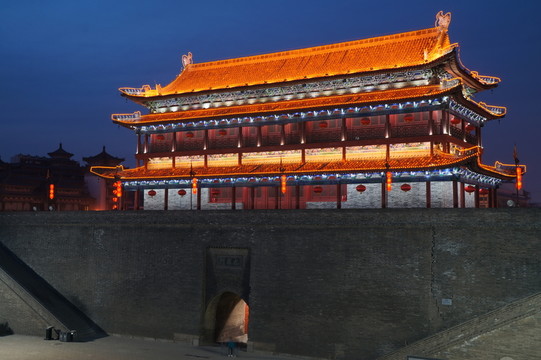 中國西安古城墻夜景