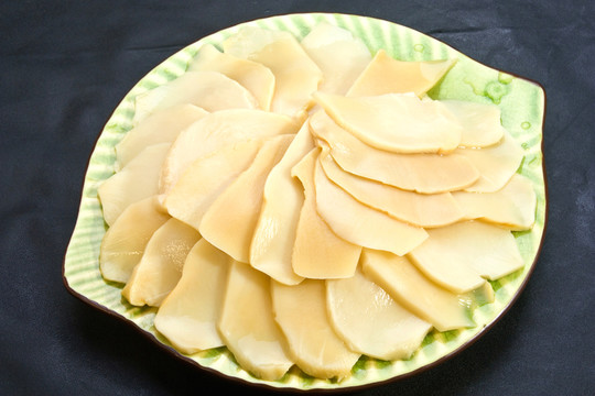 雞腿菇