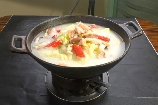 鍋仔海鮮大白菜 燉白菜