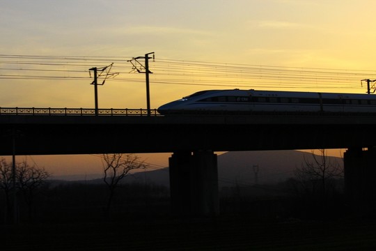 動車