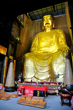 潼南大佛寺金佛