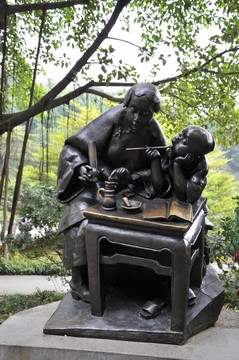 嶺南風(fēng)情雕刻藝術(shù) 母教子學(xué)